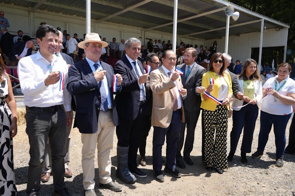 Gobernador Regional destaca alianza público-privada en inauguración de la 99ª versión de SAGO FISUR en Osorno